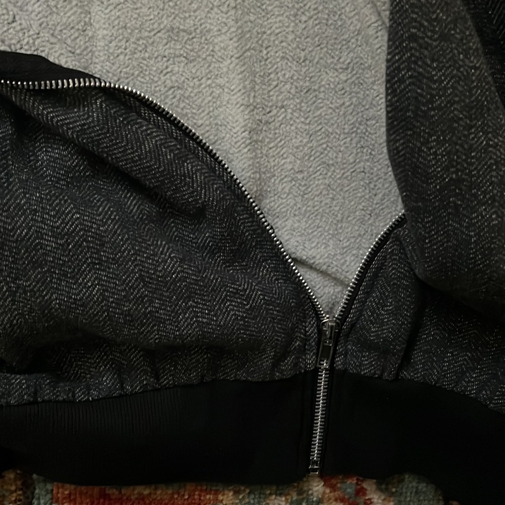 Bomber Jacket - Picture 4 of 4